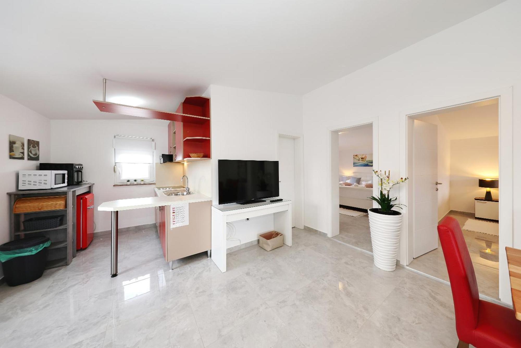 Apartments Rosini, 300M From The Beach With Shared Tavern And Bikes, Nin Exterior foto